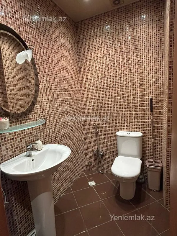 Satılır 4 otaqlı yeni tikili 175 m²