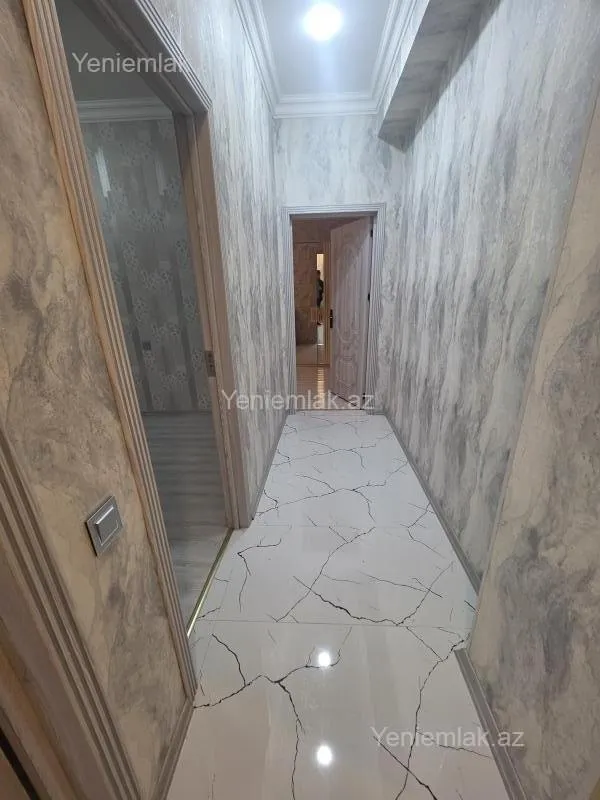 Satılır 2 otaqlı yeni tikili 72 m²