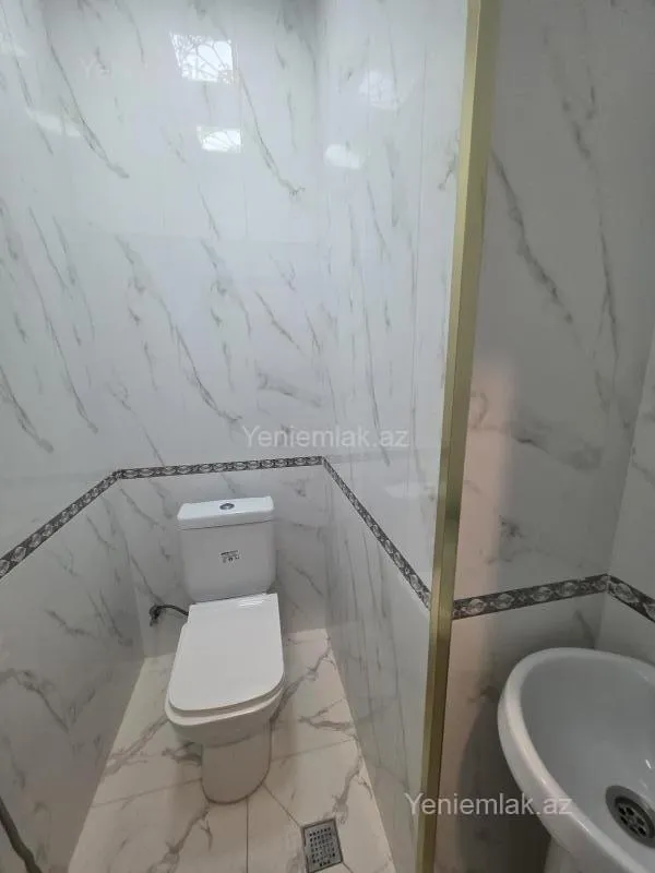 Satılır 2 otaqlı yeni tikili 72 m²