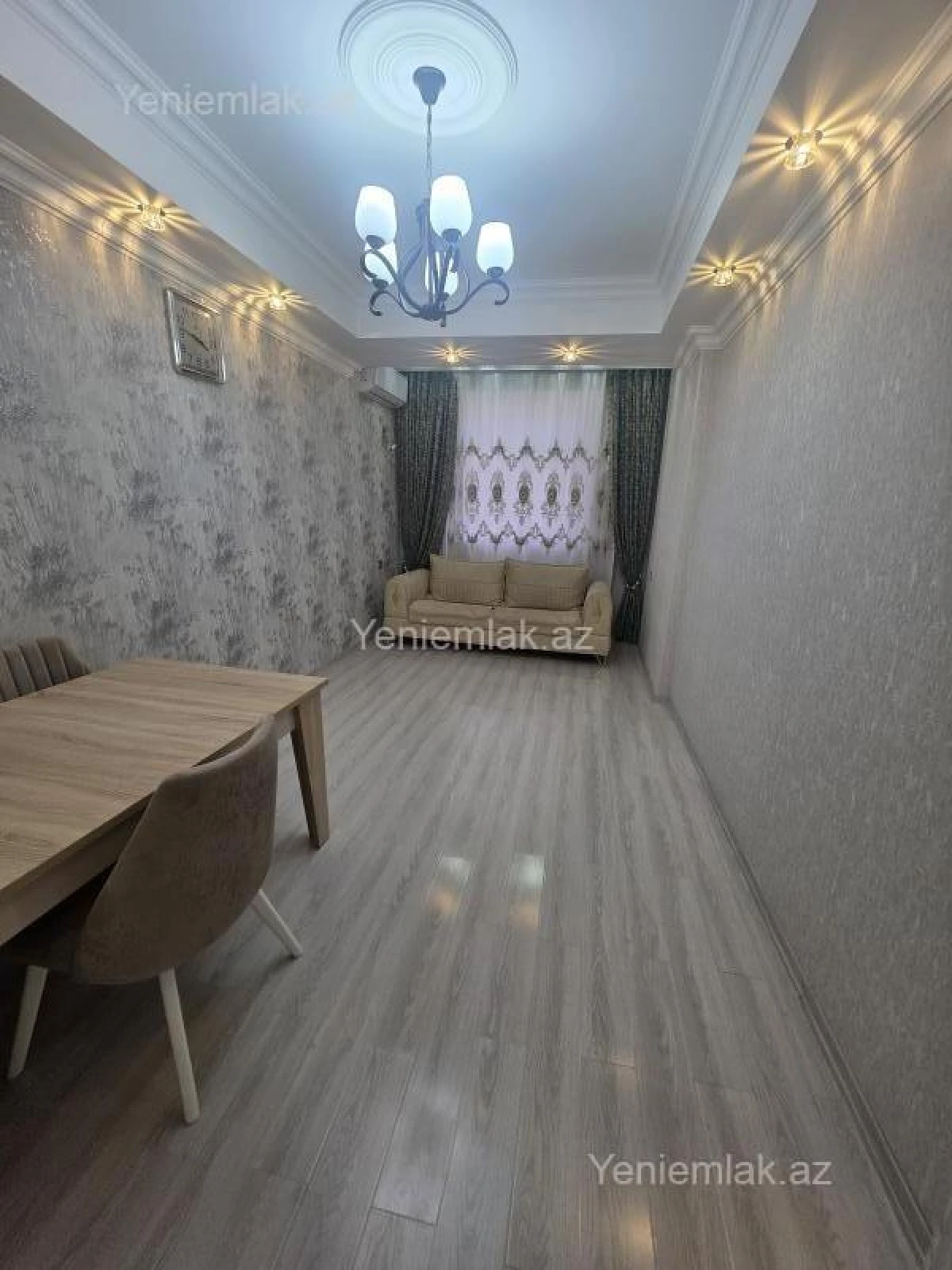 Satılır 2 otaqlı yeni tikili 72 m²