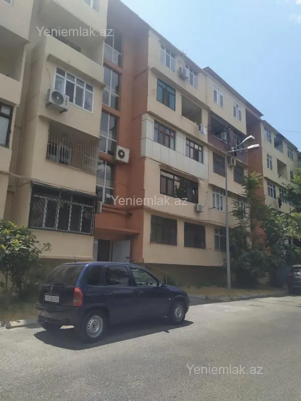 Satılır 3 otaqlı köhnə tikili 78 m²