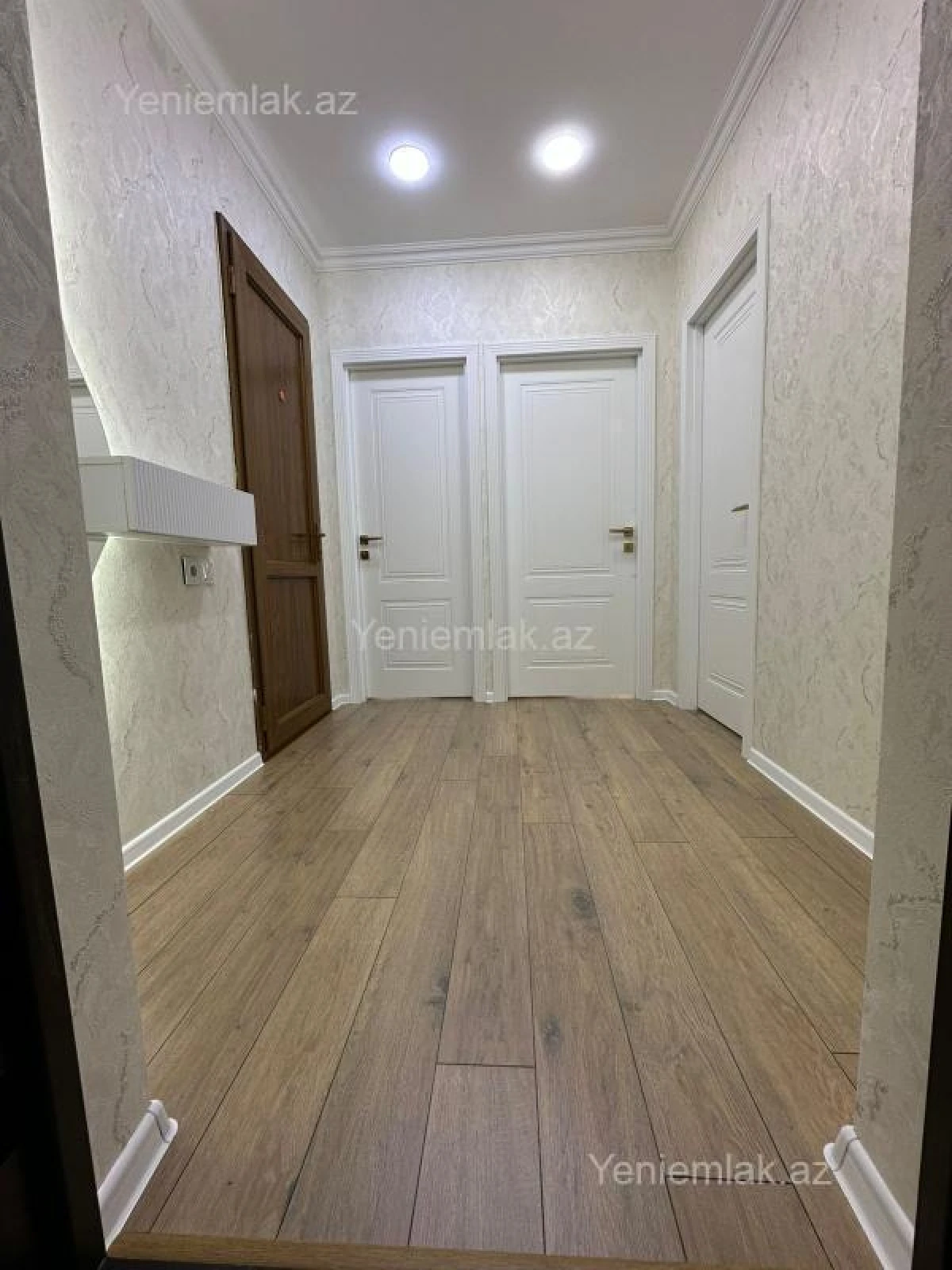 Satılır 2 otaqlı yeni tikili 60 m²