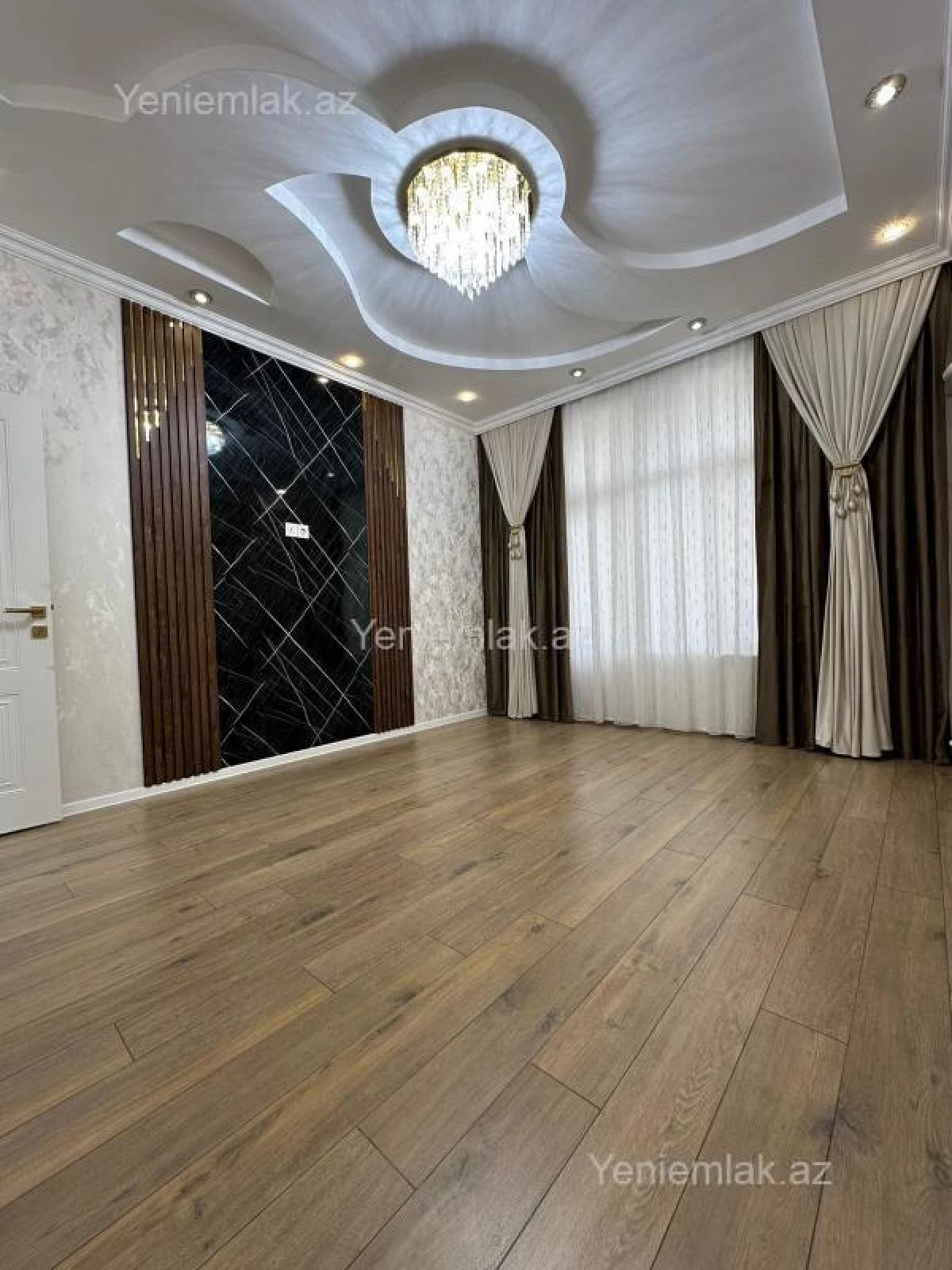 Satılır 2 otaqlı yeni tikili 60 m²
