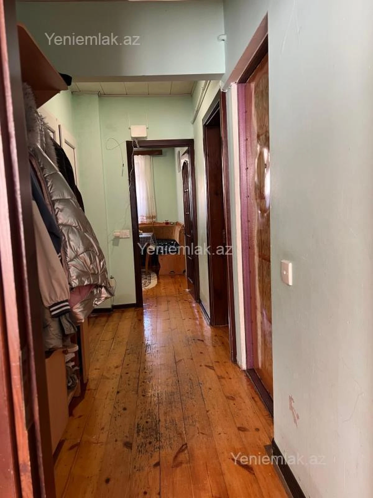 Satılır 2 otaqlı köhnə tikili 55 m²