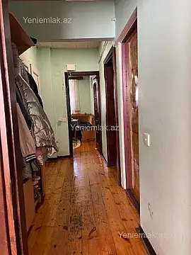 Satılır 2 otaqlı köhnə tikili 55 m²