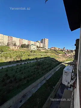 Satılır 2 otaqlı köhnə tikili 55 m²