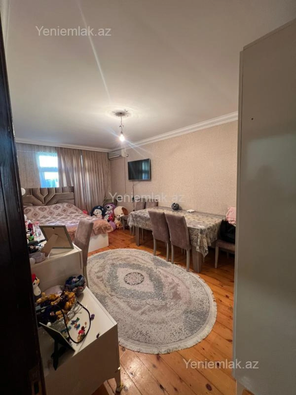 Satılır 2 otaqlı köhnə tikili 55 m²