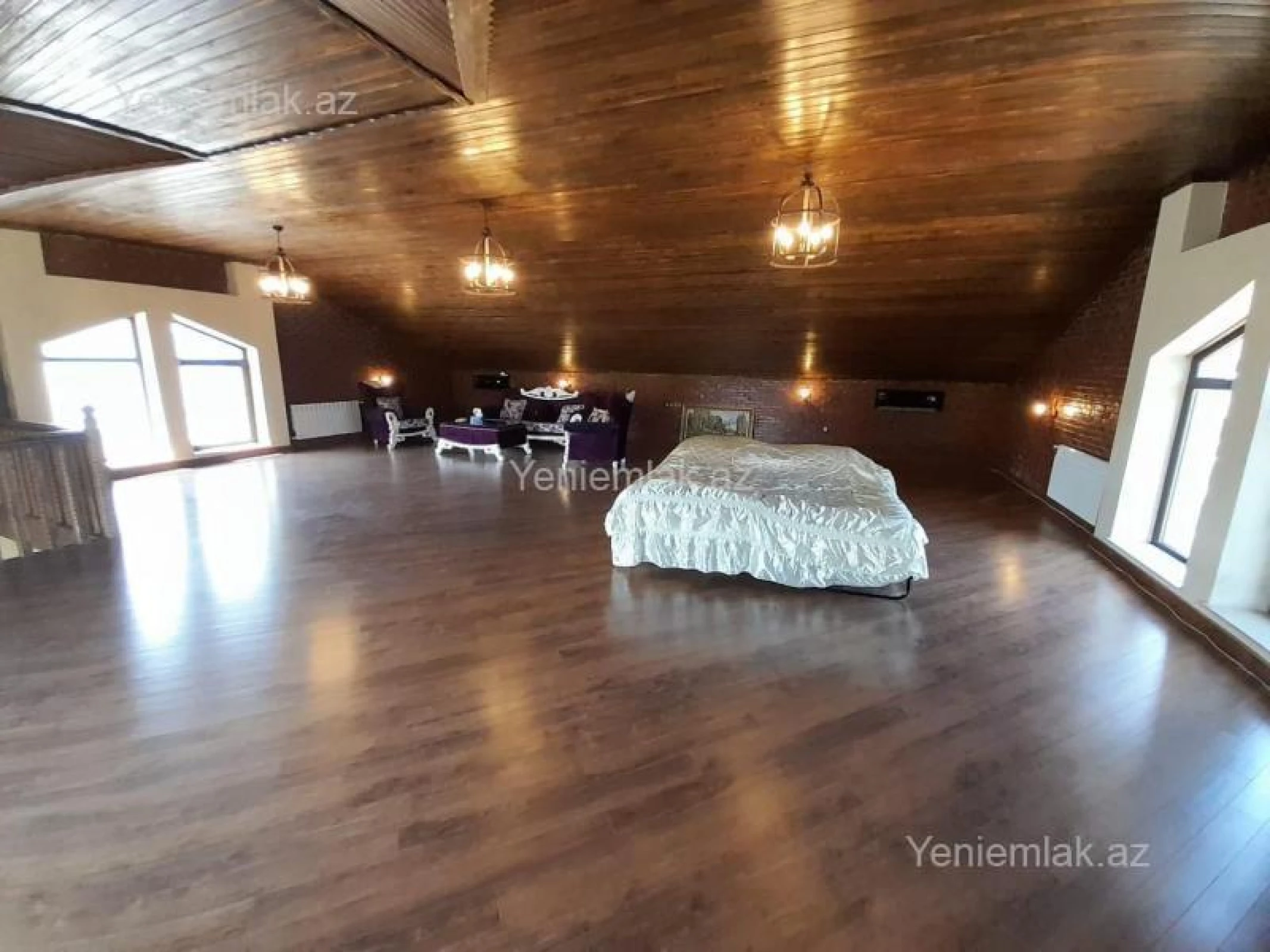 Satılır 6 otaqlı həyət evi 400 m²