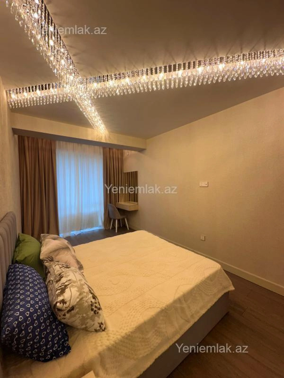 Satılır 2 otaqlı yeni tikili 64 m²