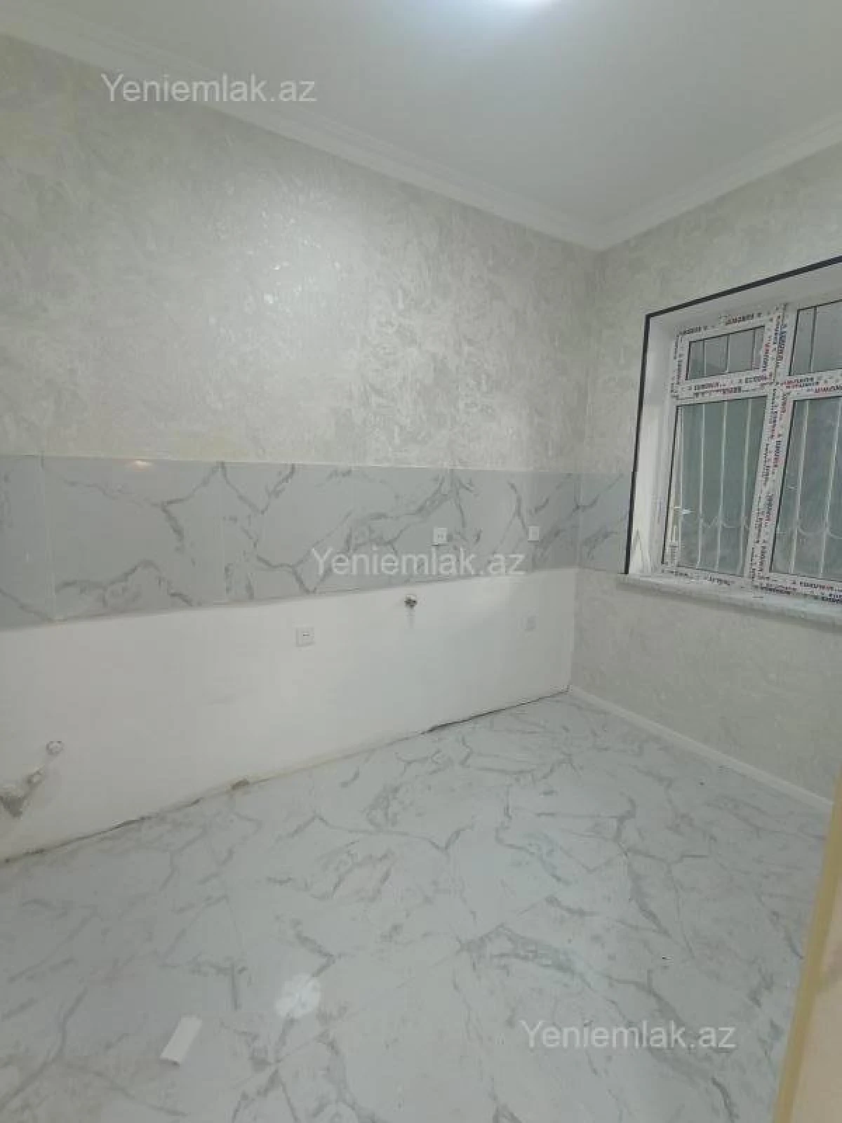 Satılır 2 otaqlı həyət evi 90 m²