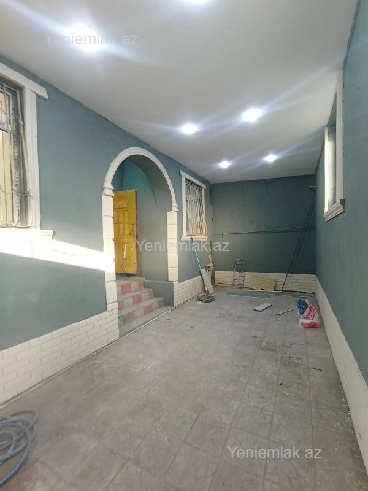 Satılır 2 otaqlı həyət evi 90 m²