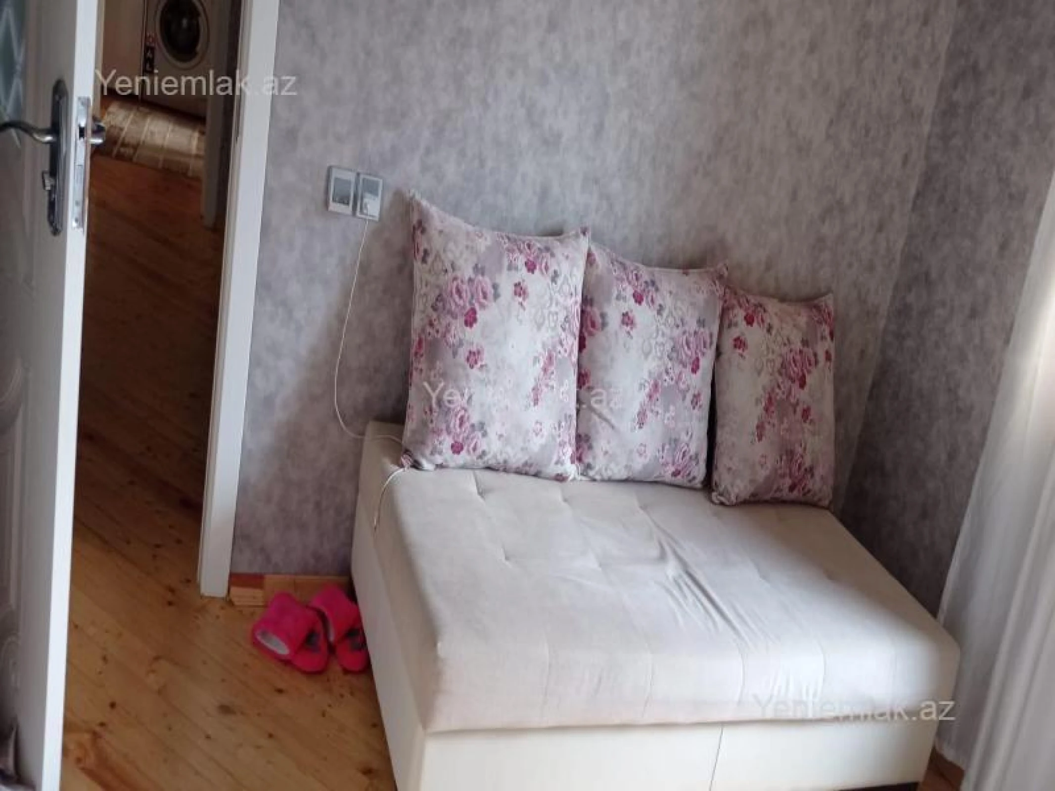 Satılır 3 otaqlı yeni tikili 100 m²