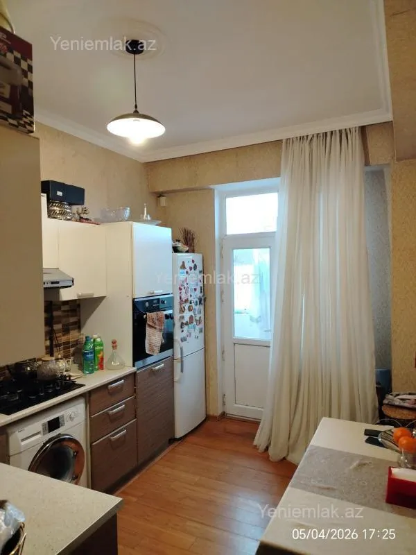 Satılır 2 otaqlı yeni tikili 68 m²