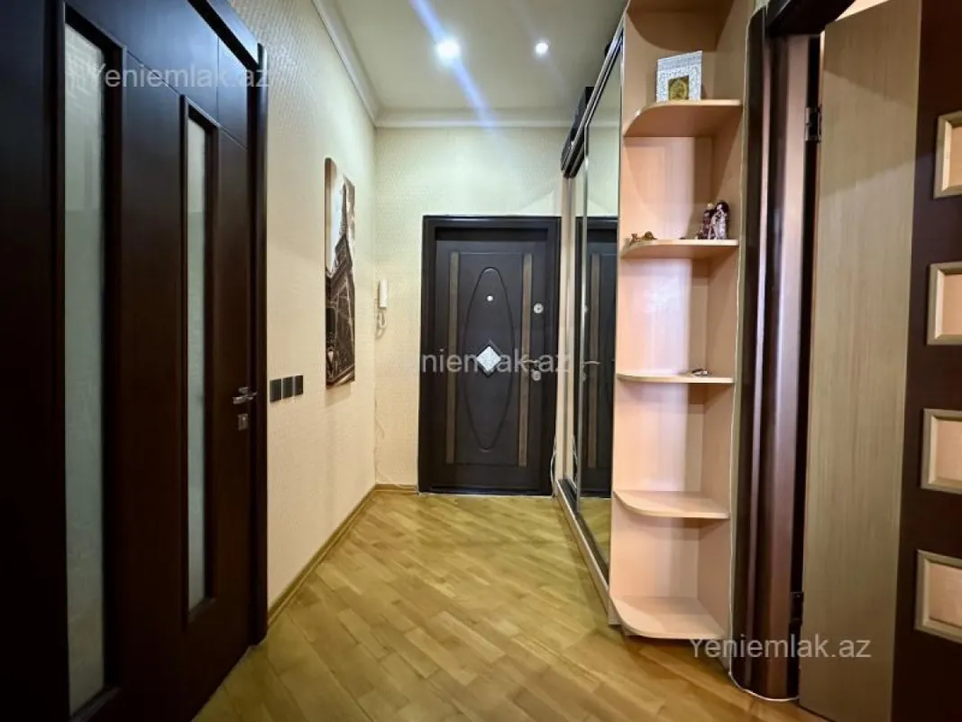 Satılır 2 otaqlı yeni tikili 52 m²