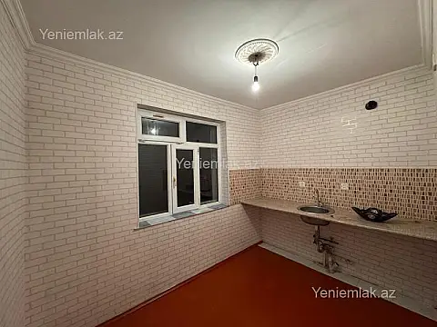 Satılır 1 otaqlı köhnə tikili 32 m²