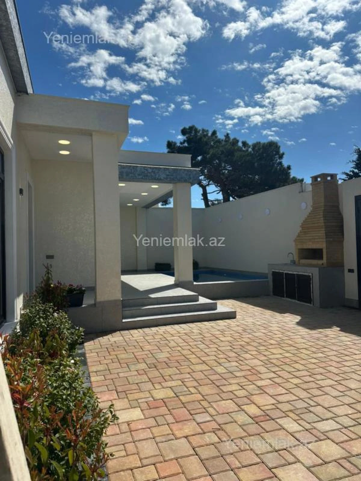 Satılır 4 otaqlı həyət evi 170 m²