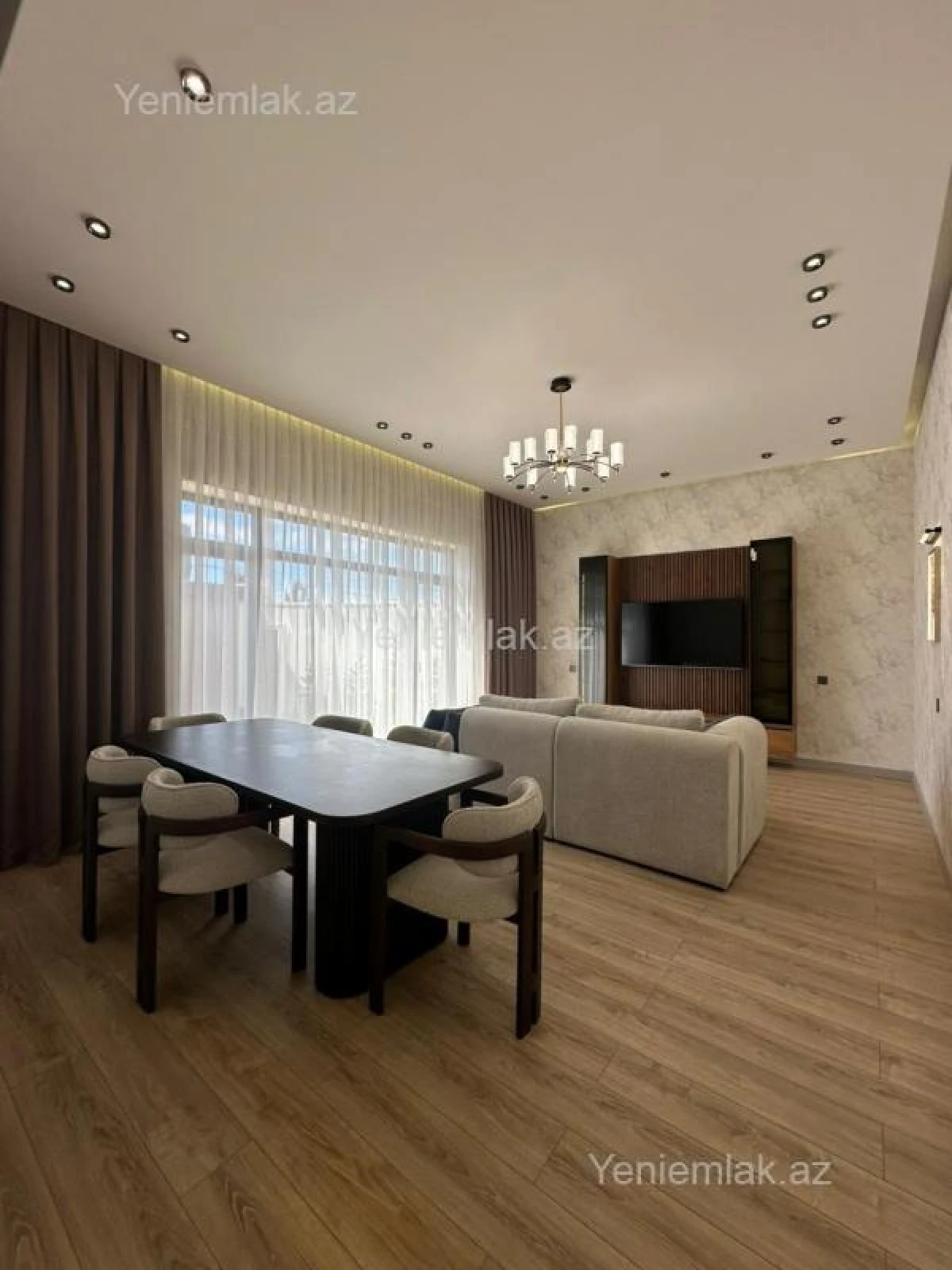 Satılır 4 otaqlı həyət evi 170 m²