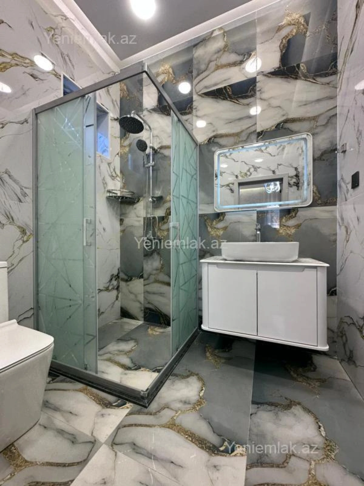 Satılır 4 otaqlı həyət evi 170 m²