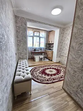 Satılır 1 otaqlı köhnə tikili 35 m²