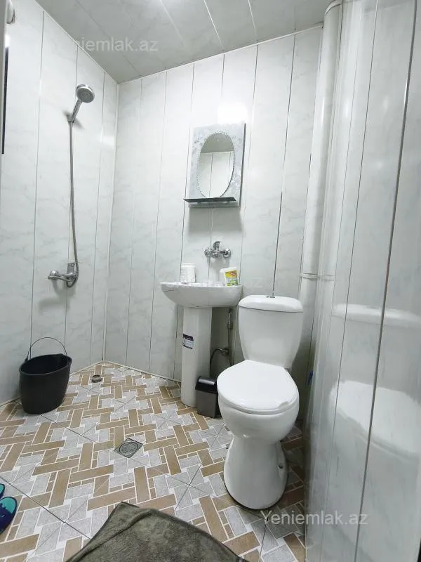 Satılır 1 otaqlı köhnə tikili 35 m²