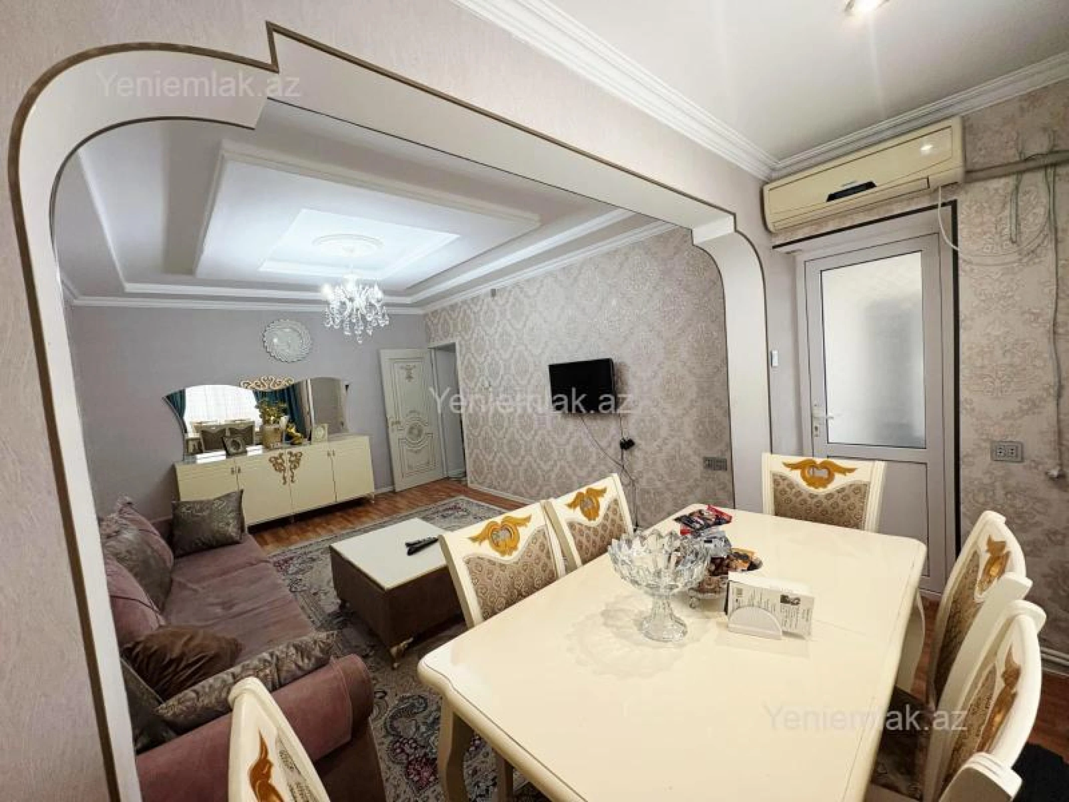 Satılır 4 otaqlı köhnə tikili 84 m²