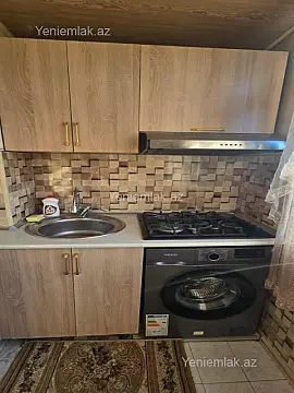 Satılır 1 otaqlı köhnə tikili 30 m²