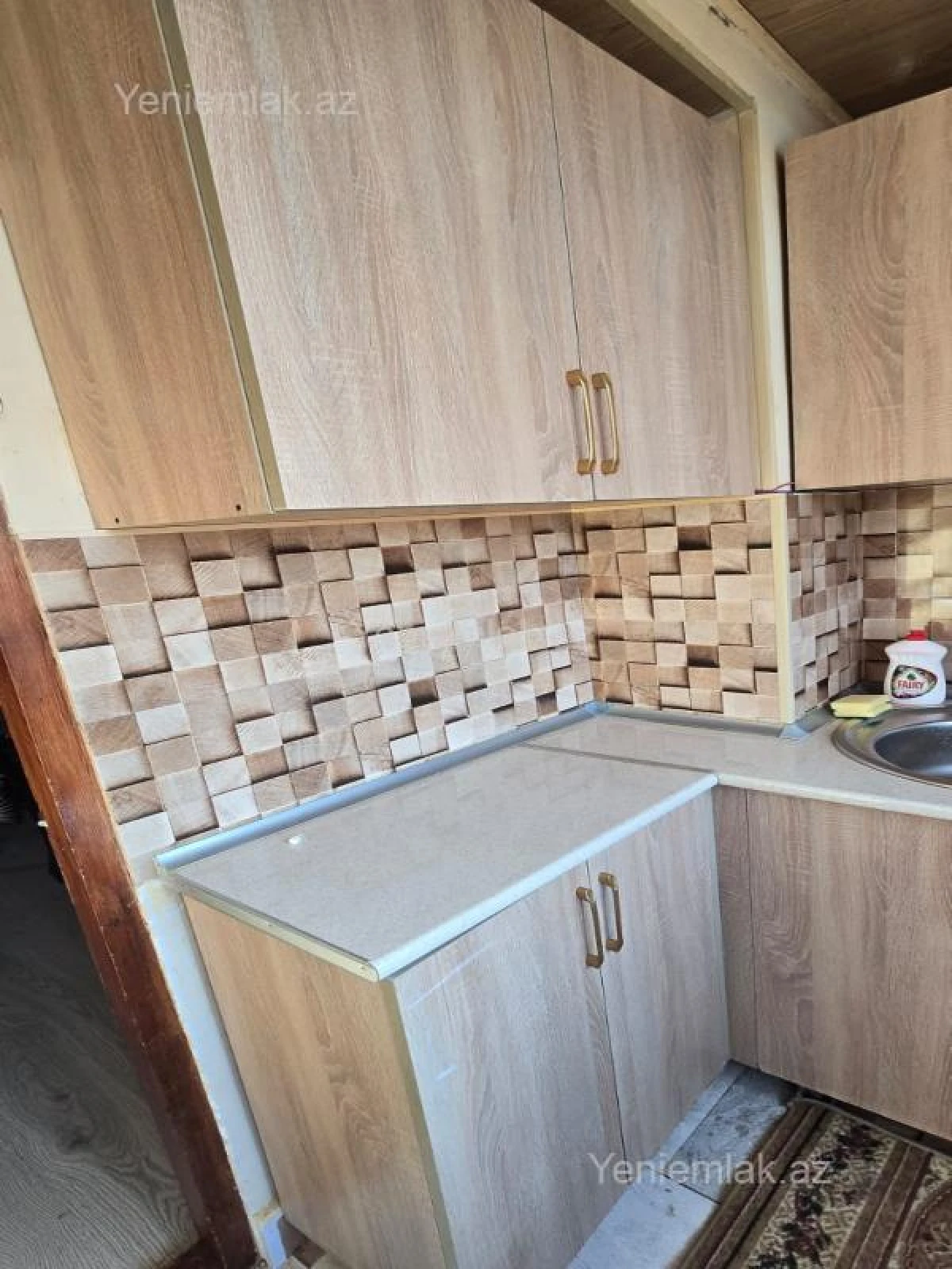 Satılır 1 otaqlı köhnə tikili 30 m²