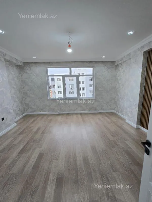 Satılır 2 otaqlı yeni tikili 72.5 m²