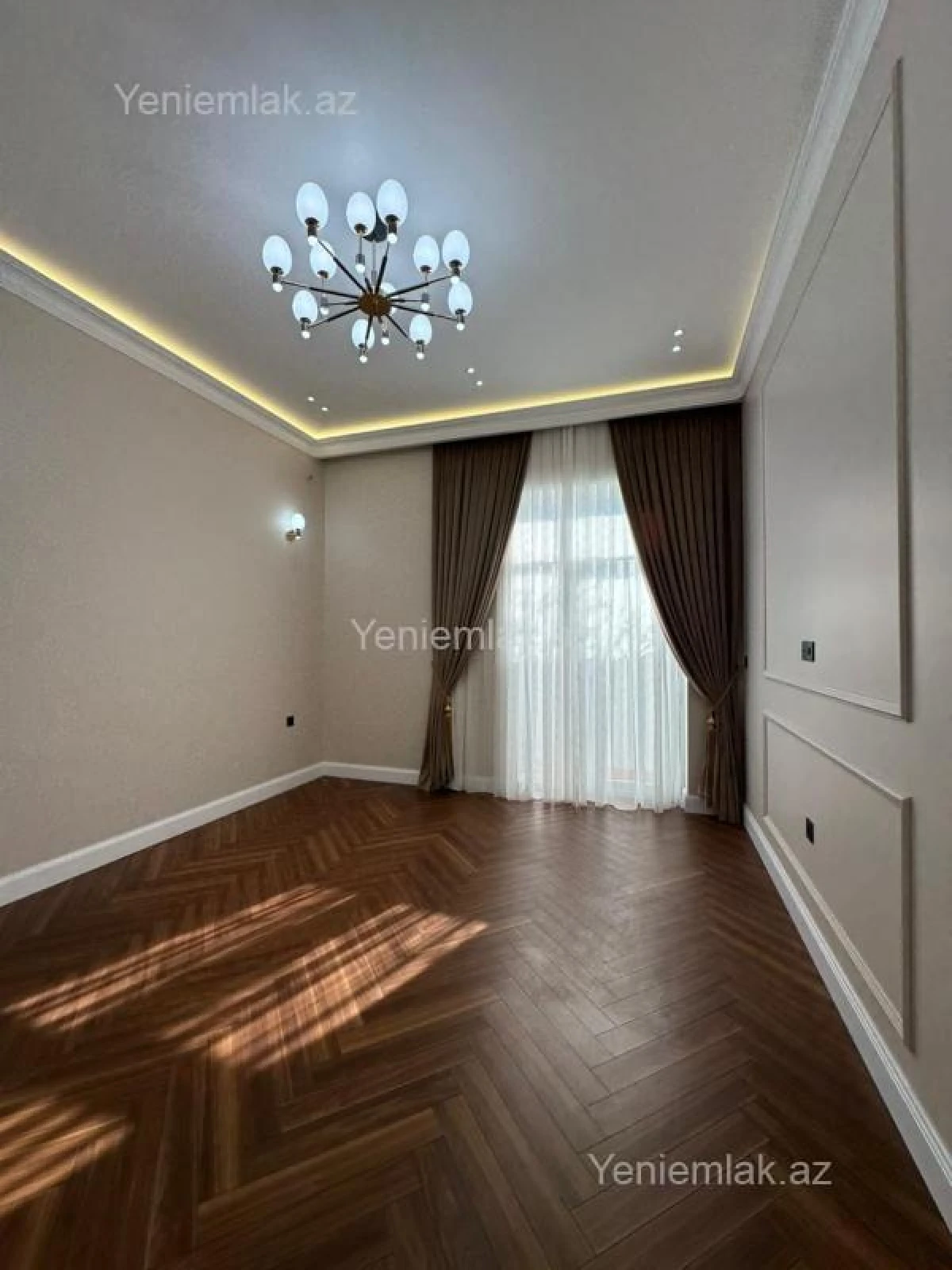 Satılır 5 otaqlı həyət evi 220 m²