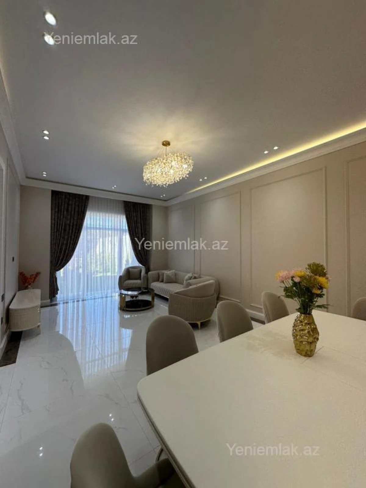 Satılır 5 otaqlı həyət evi 220 m²