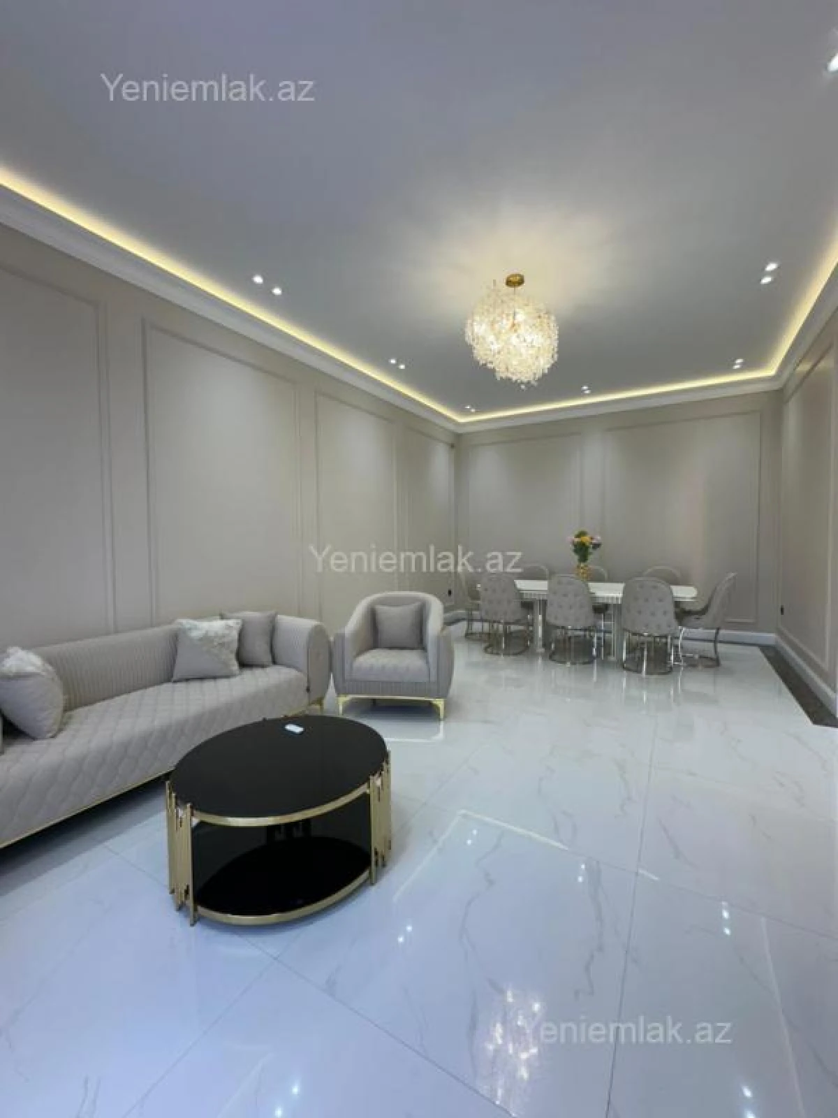 Satılır 5 otaqlı həyət evi 220 m²