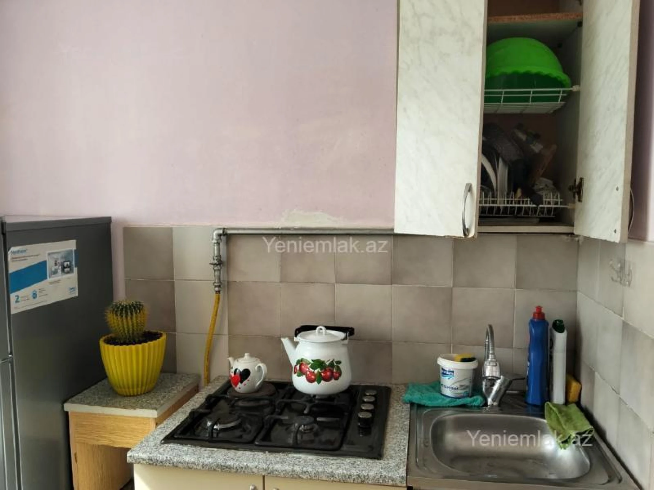 Satılır 1 otaqlı köhnə tikili 30 m²