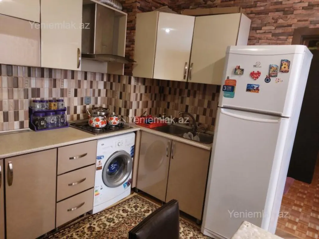 Satılır 3 otaqlı yeni tikili 58 m²
