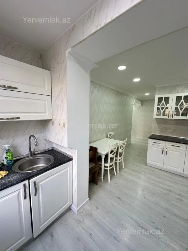 Satılır 3 otaqlı köhnə tikili 78 m²