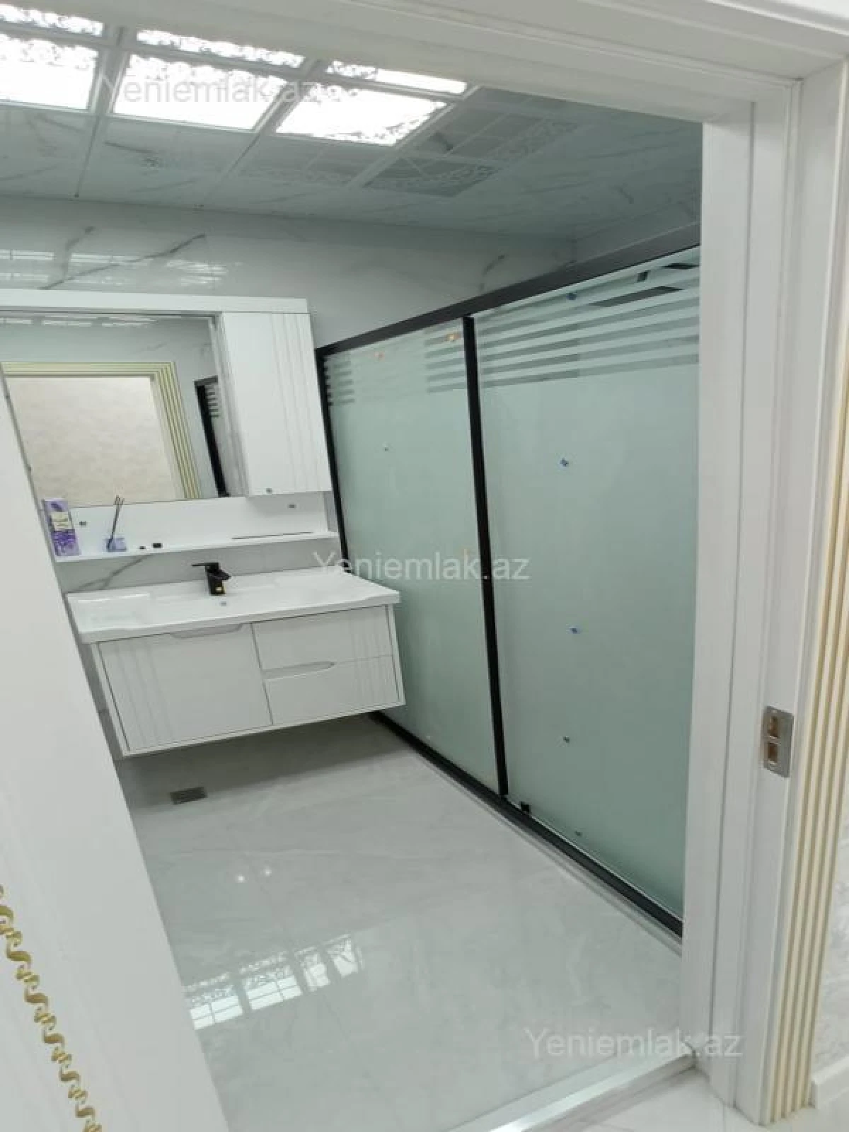 Satılır 2 otaqlı yeni tikili 67 m²