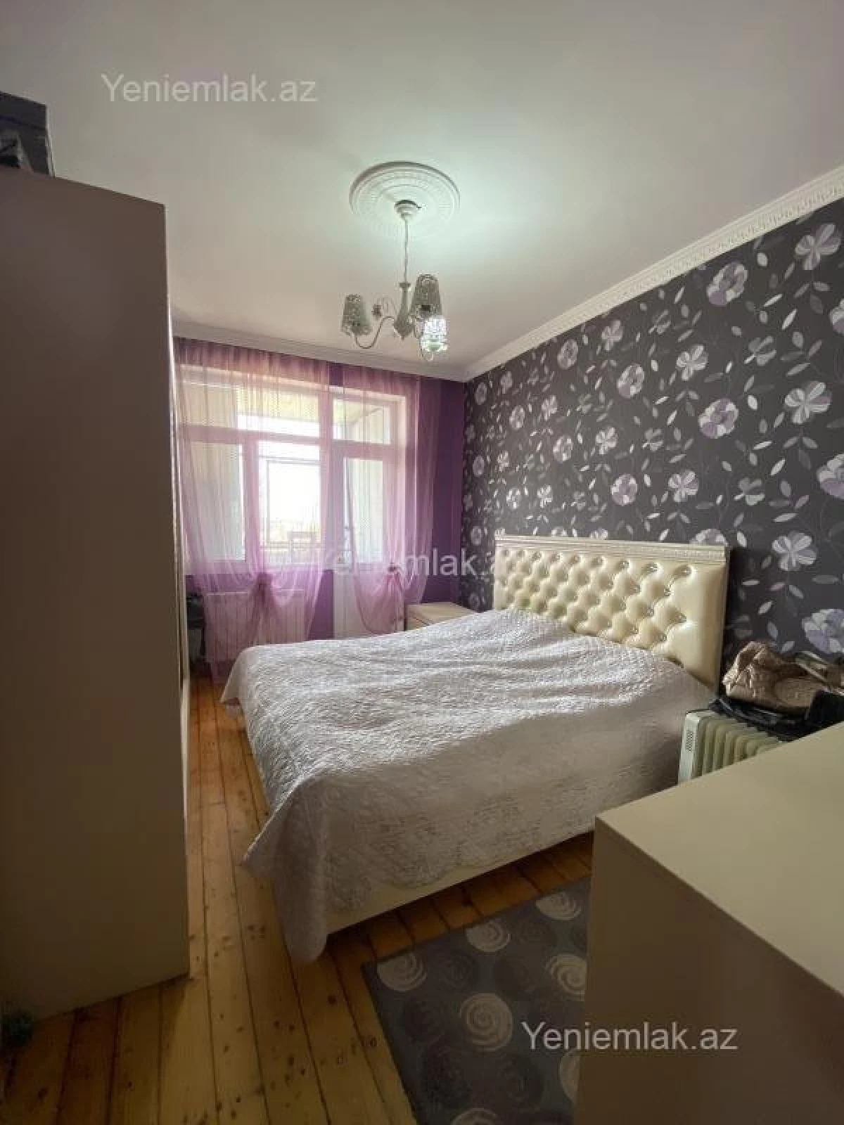 Satılır 4 otaqlı köhnə tikili 100 m²