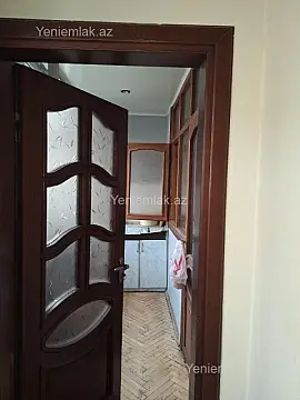 Satılır 5 otaqlı köhnə tikili 115 m²