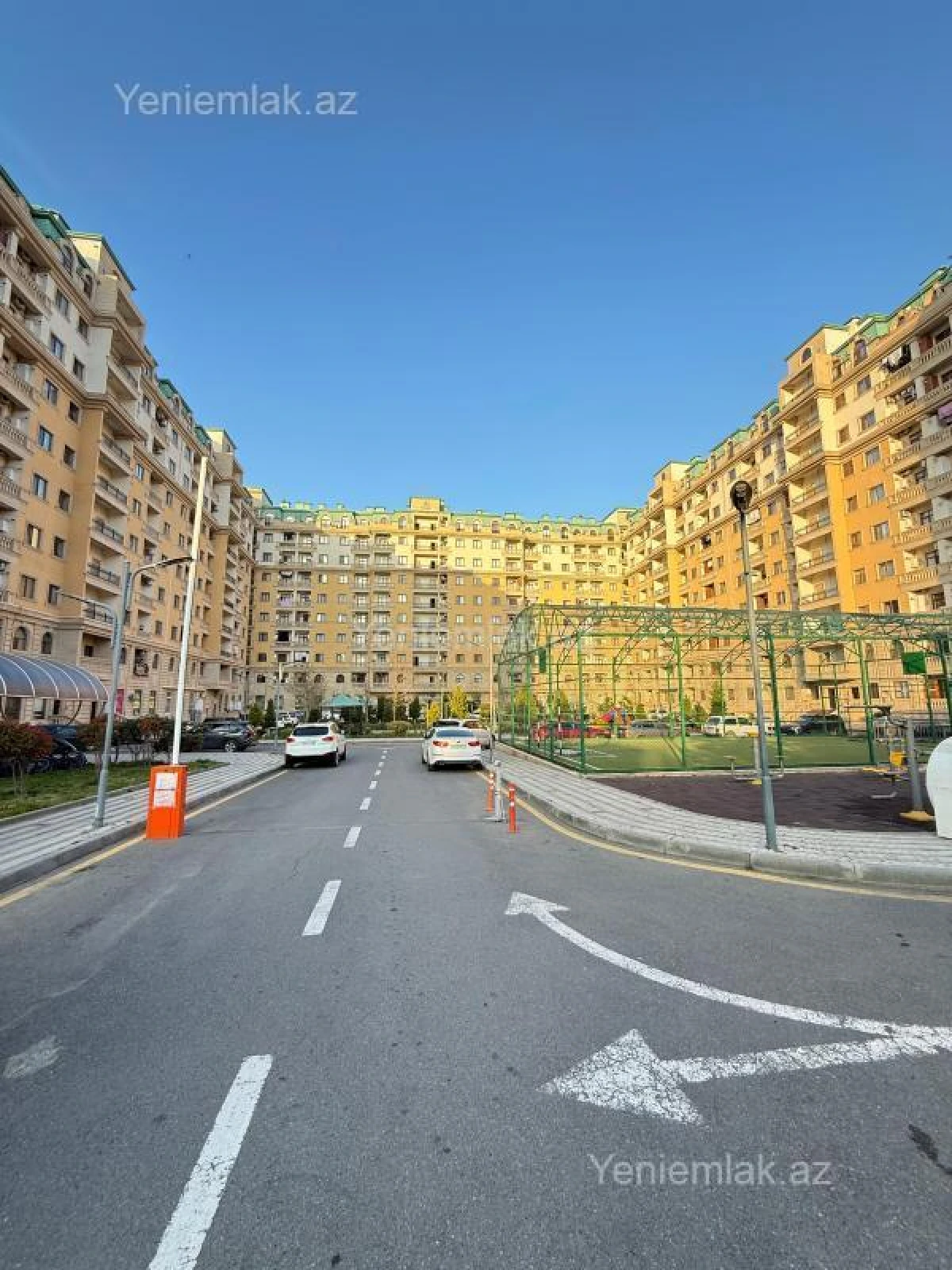 Satılır 3 otaqlı yeni tikili 120 m²