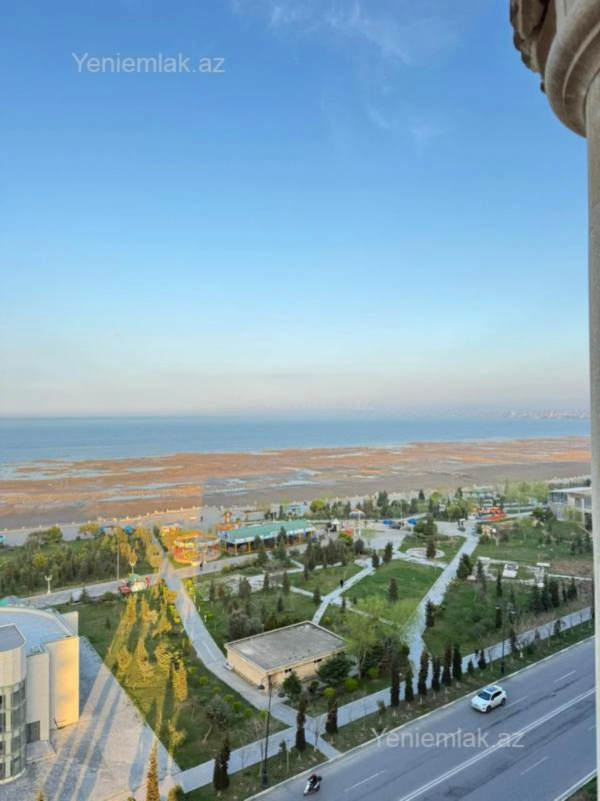 Satılır 3 otaqlı yeni tikili 120 m²