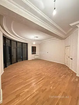 Satılır 3 otaqlı yeni tikili 120 m²