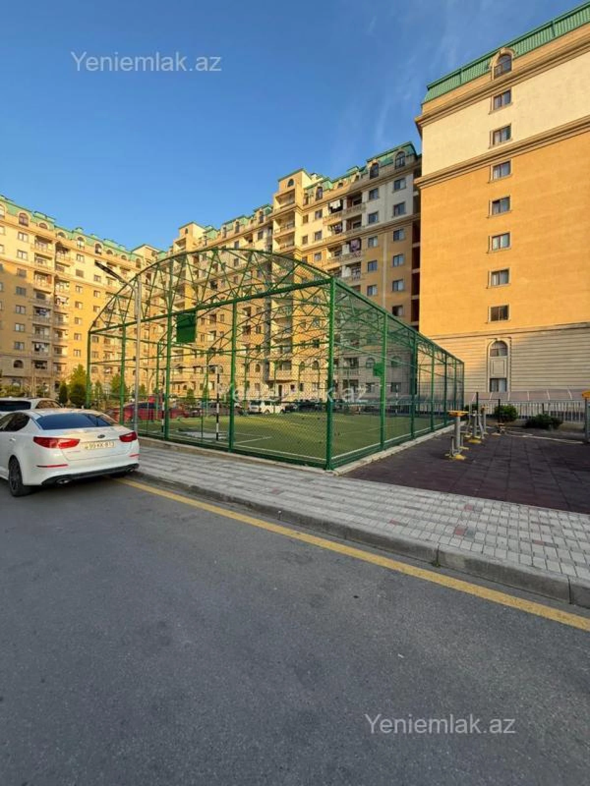 Satılır 3 otaqlı yeni tikili 120 m²