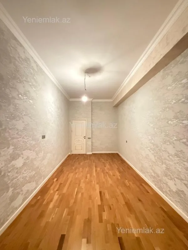 Satılır 3 otaqlı yeni tikili 120 m²
