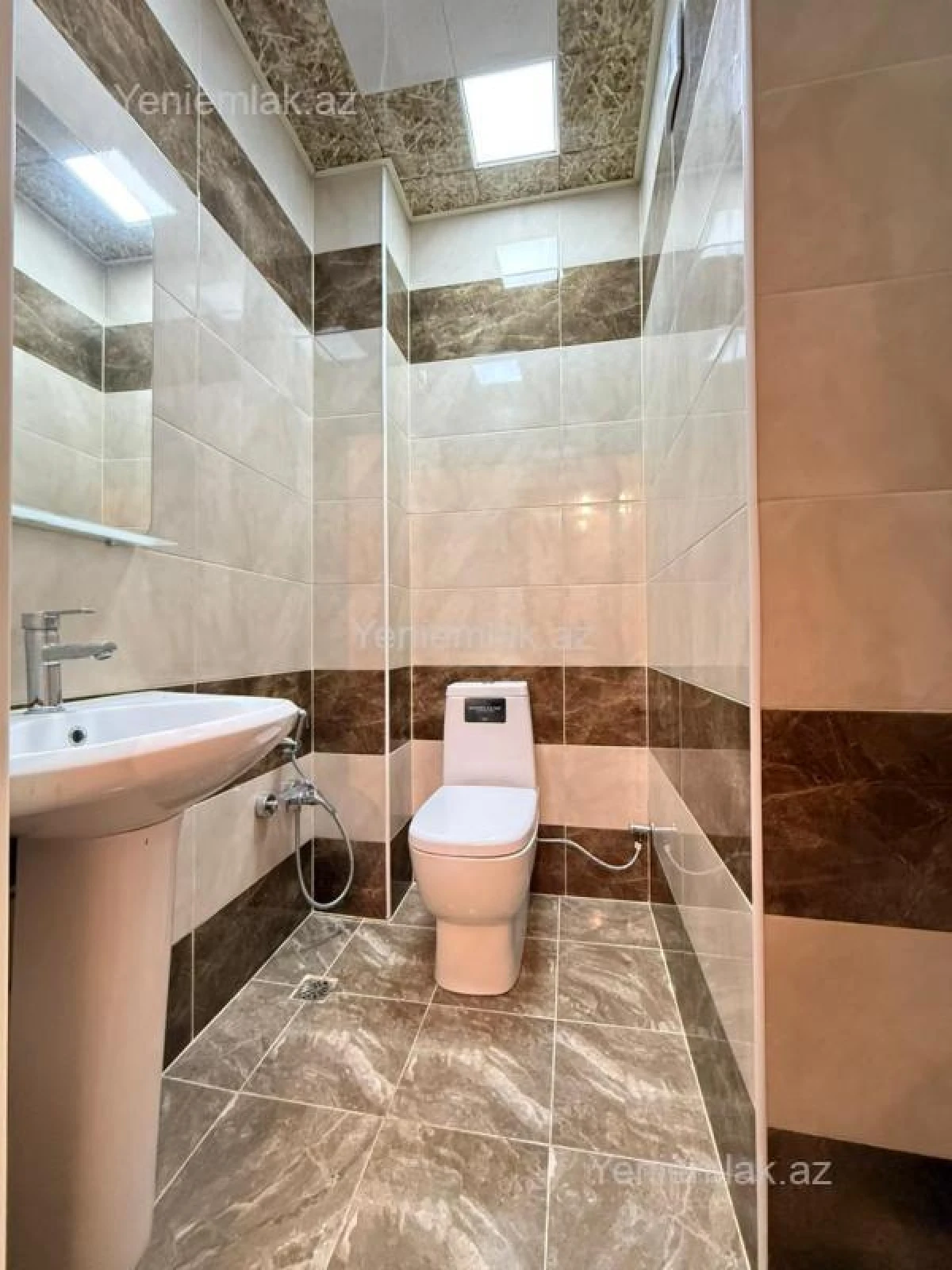 Satılır 3 otaqlı yeni tikili 120 m²