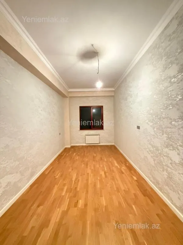 Satılır 3 otaqlı yeni tikili 120 m²