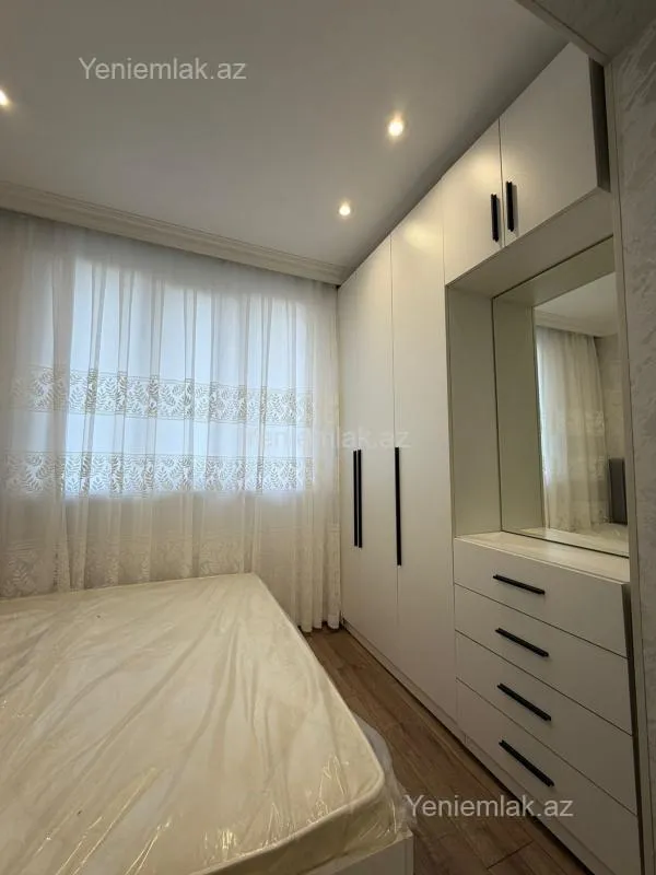 Satılır 2 otaqlı köhnə tikili 37 m²
