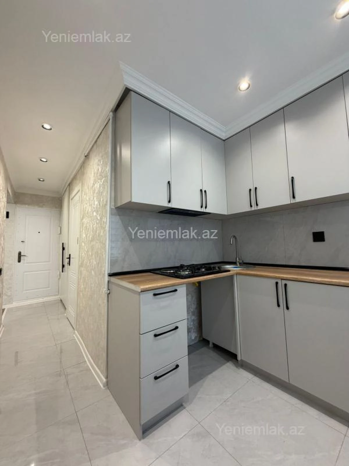Satılır 2 otaqlı köhnə tikili 37 m²