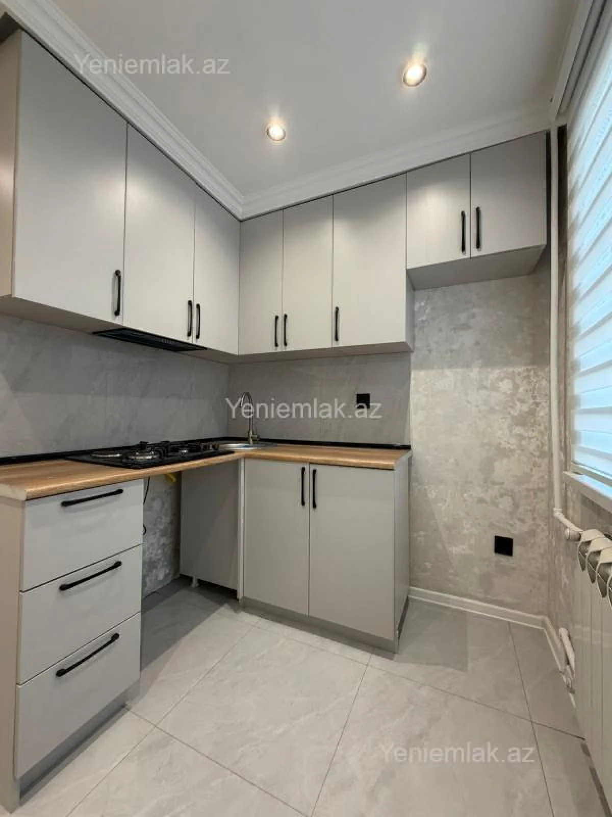 Satılır 2 otaqlı köhnə tikili 37 m²