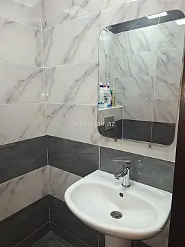 Satılır 3 otaqlı yeni tikili 88 m²