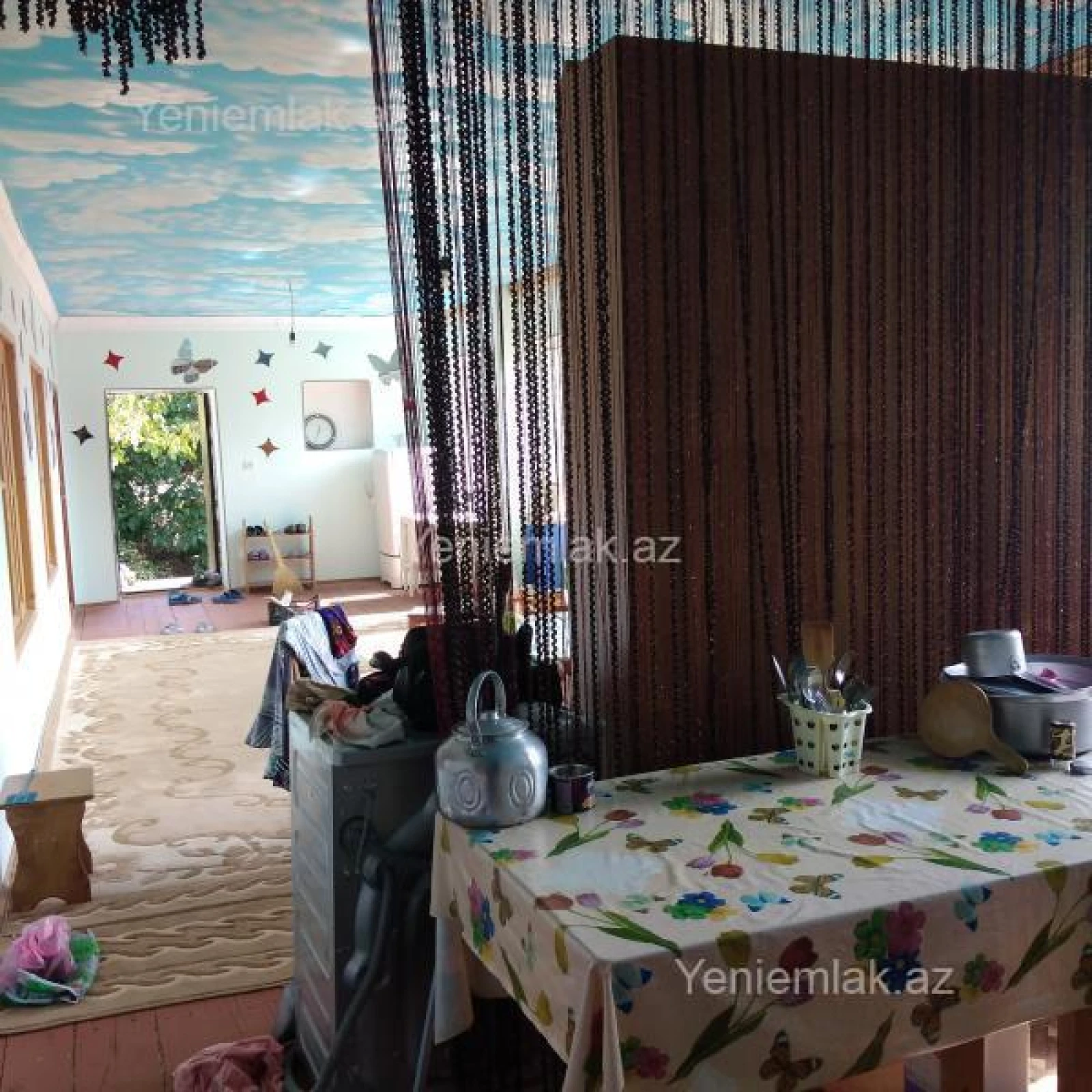 Satılır 6 otaqlı həyət evi 200 m²