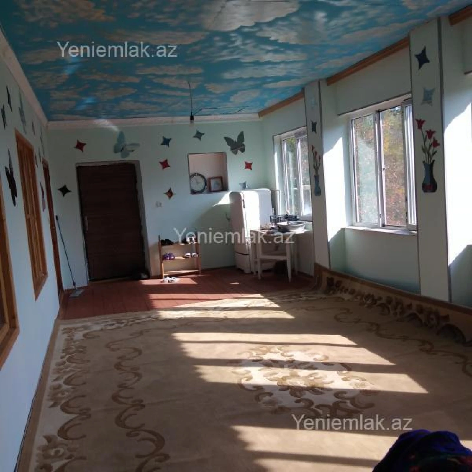 Satılır 6 otaqlı həyət evi 200 m²